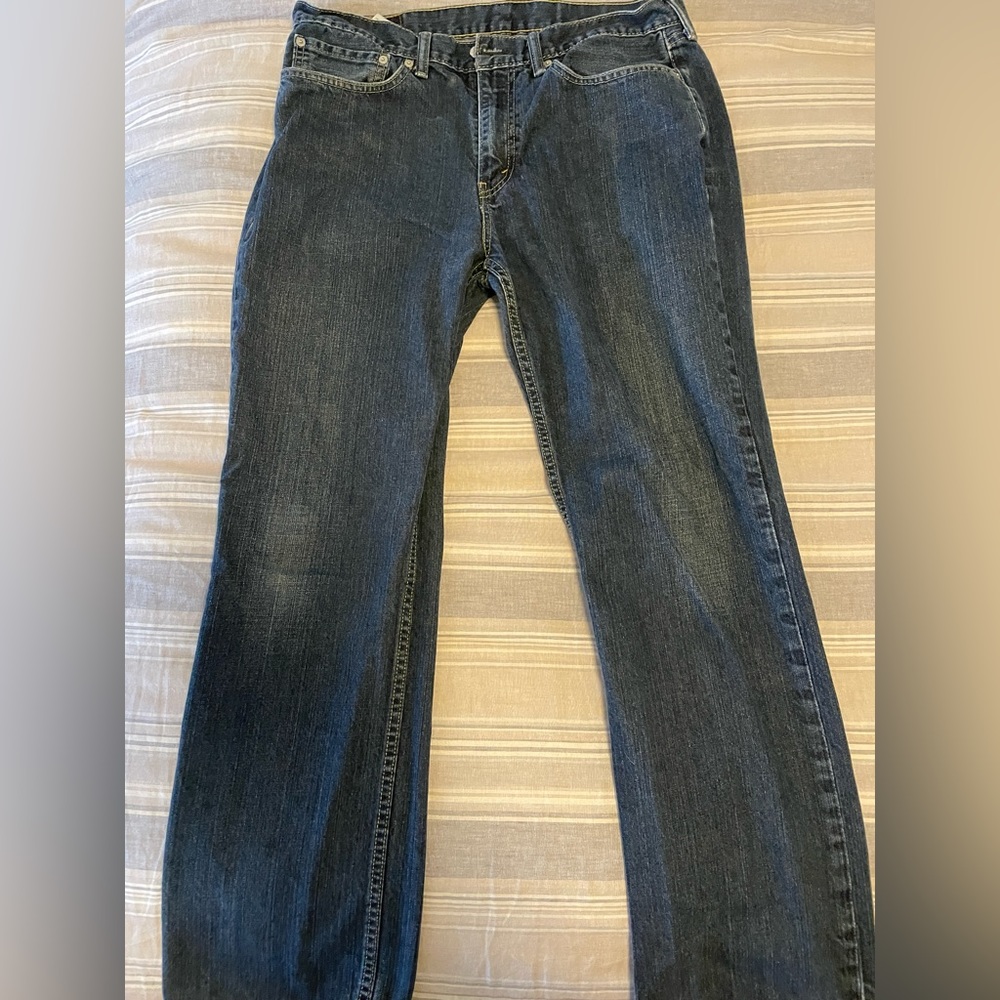 Men’s Levis jeans